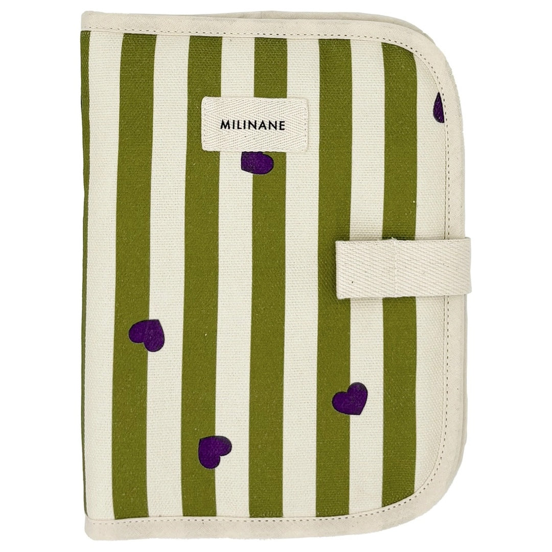Protège carnet de santé rayures vert
