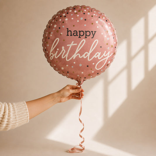 Ballon Happy Birthday La Boîte d'Amour - ballon rond rose gold à pois et étoiles, gonflé à l'hélium